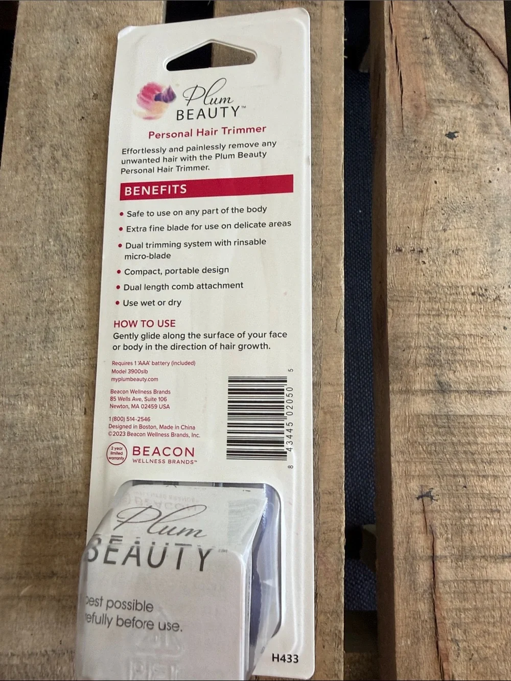 Plum Beauty Personal Facial Hair Trimmer - new